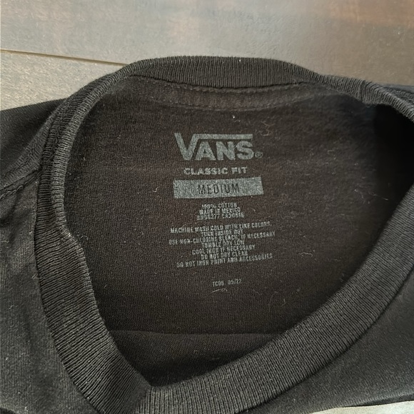 NWOT Vans Tee - Picture 5 of 6